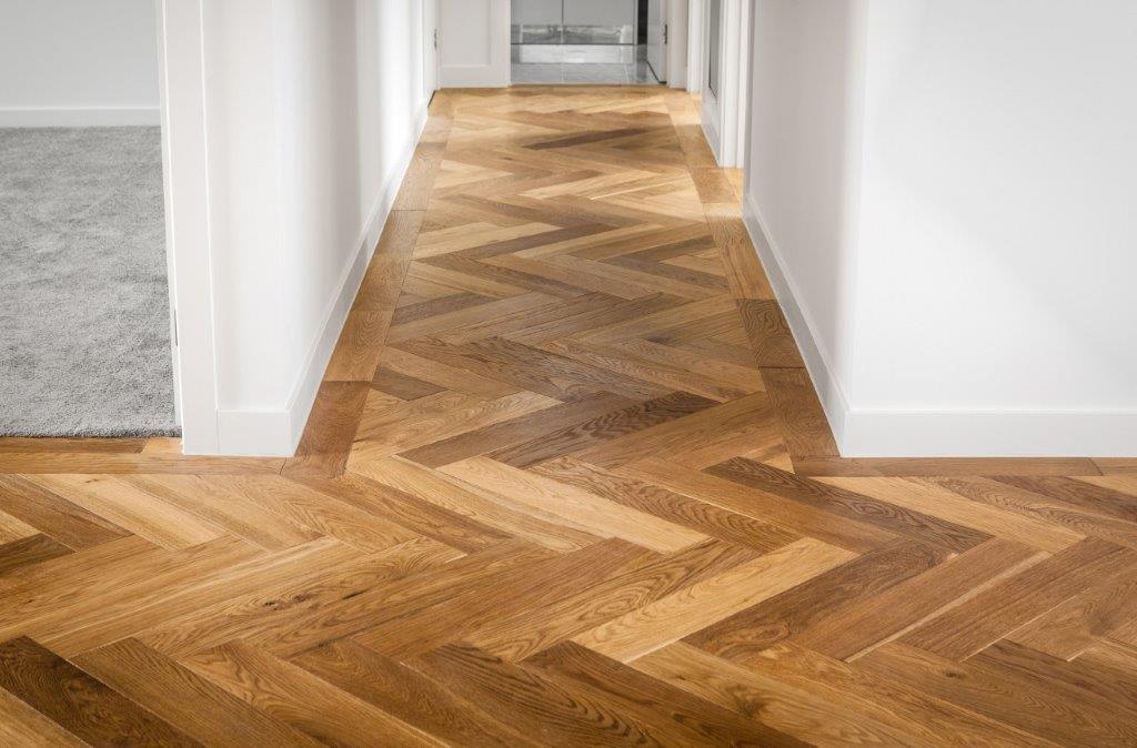 DE MARQUE OAK Herringbone Cognac