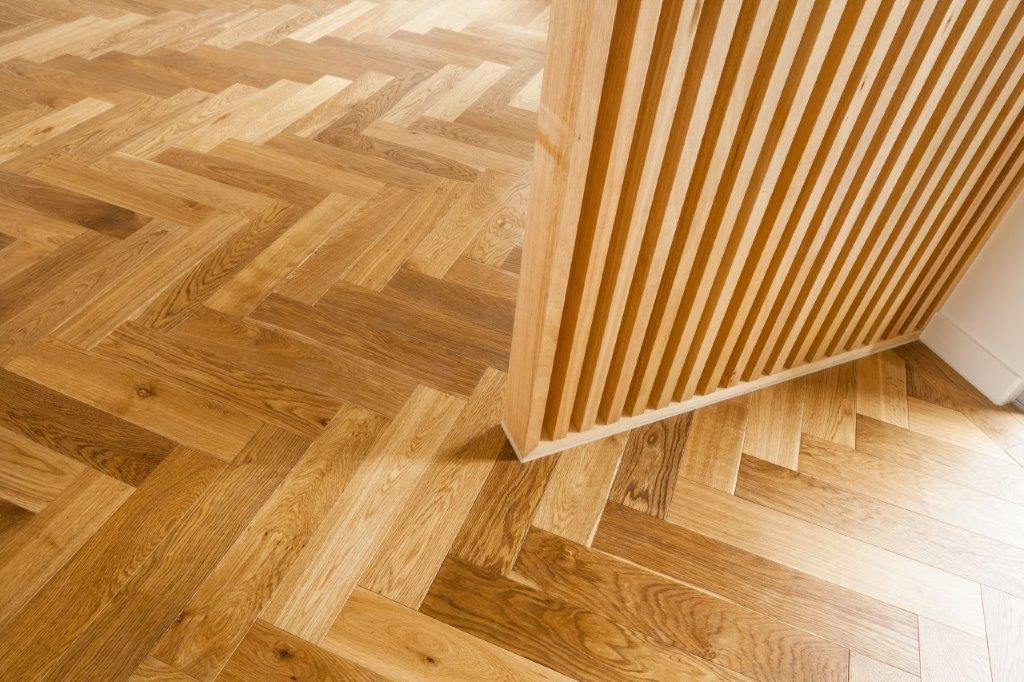 DE MARQUE OAK Herringbone Cognac