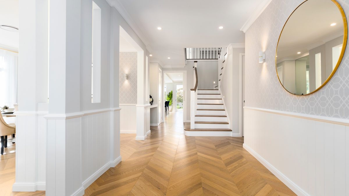 DE MARQUE OAK Chevron Champagne
